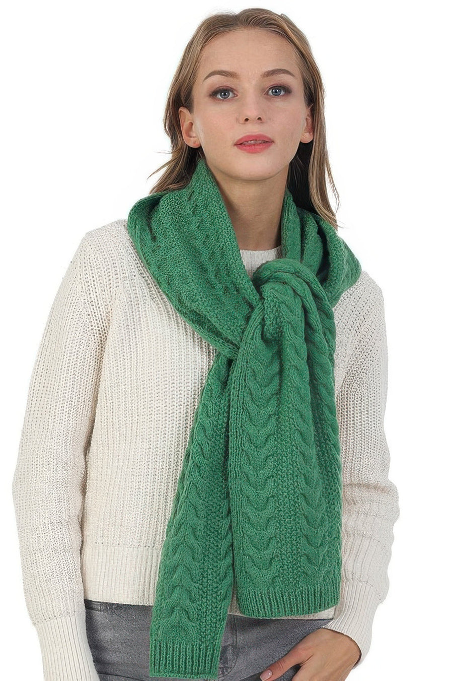 Solid colour cable knitted scarf